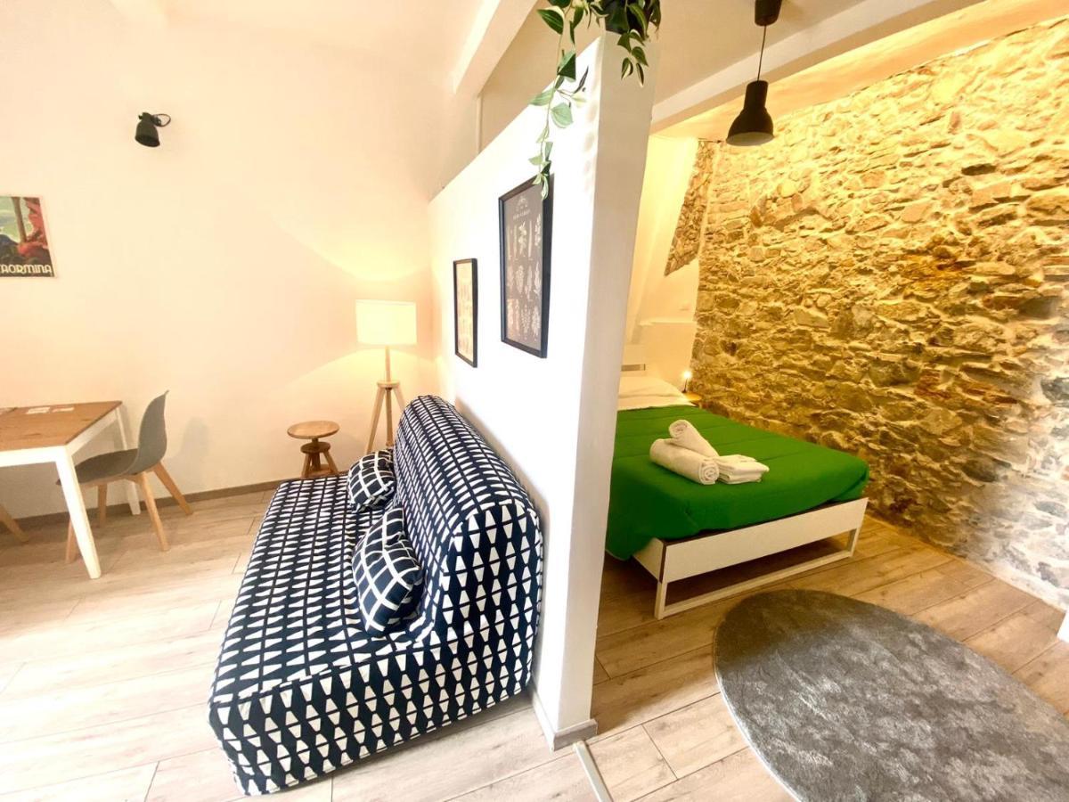 Casa Vacanze Controvento Taormina Exterior photo